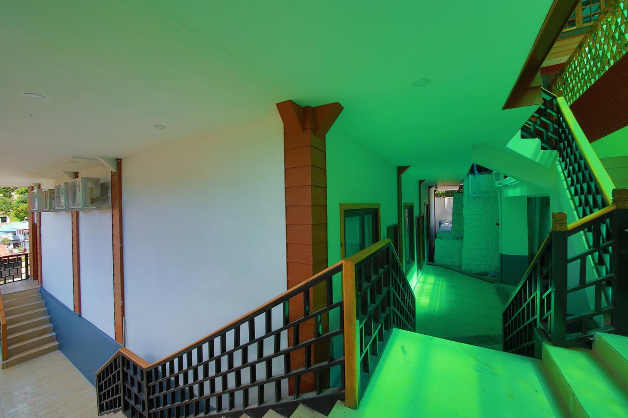 Essence Motel Kalaw Εξωτερικό φωτογραφία